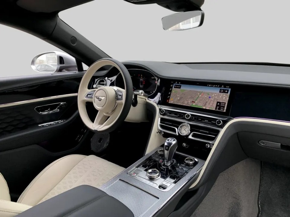 Bentley Flying Spur Mulliner V8 Hybrid - foto 8