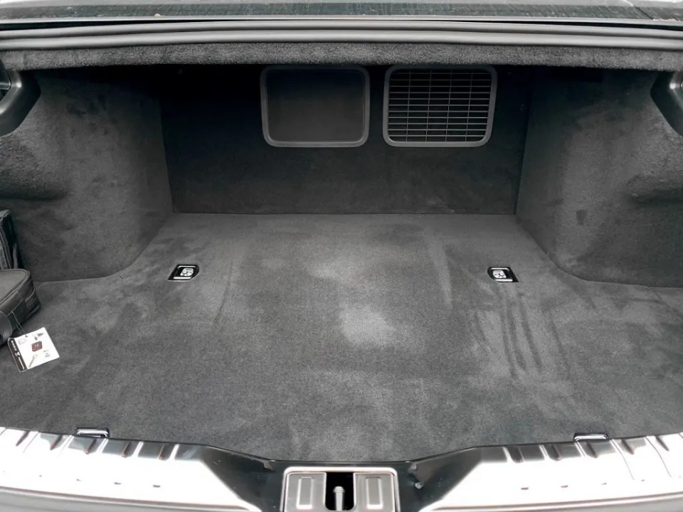 Bentley Flying Spur Mulliner V8 Hybrid - foto 28