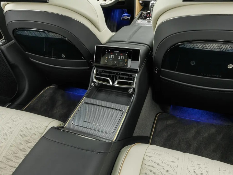 Bentley Flying Spur Mulliner V8 Hybrid - foto 21
