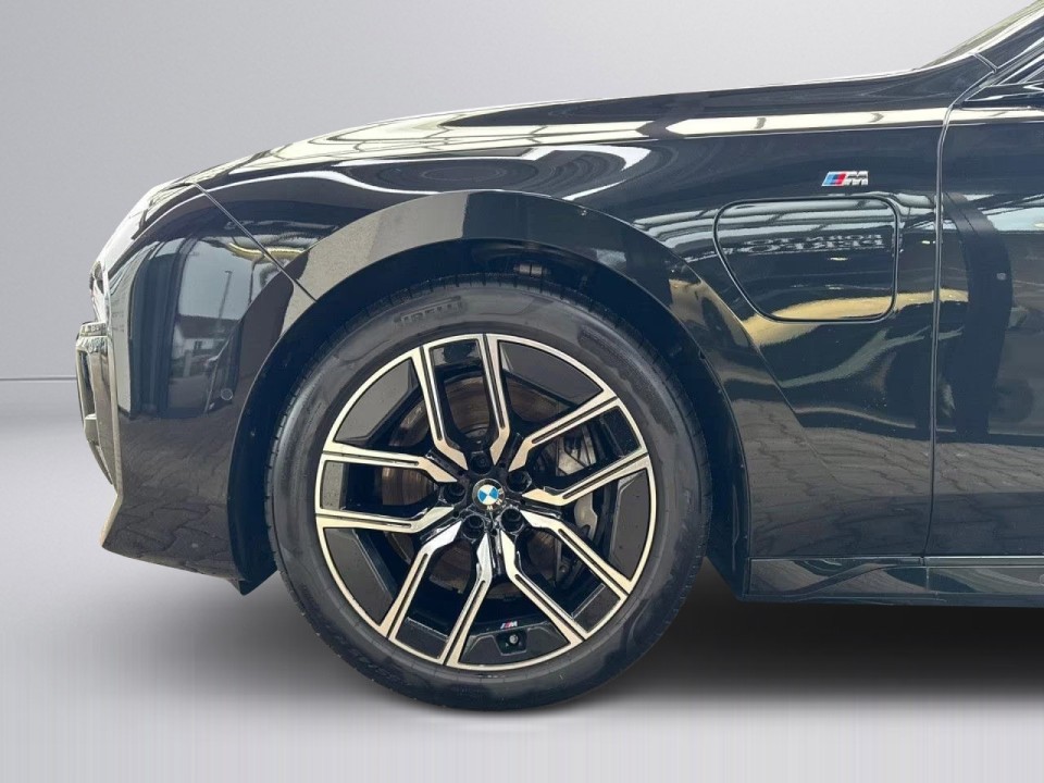 BMW Seria 7 xDrive750e M-Sport - foto 15