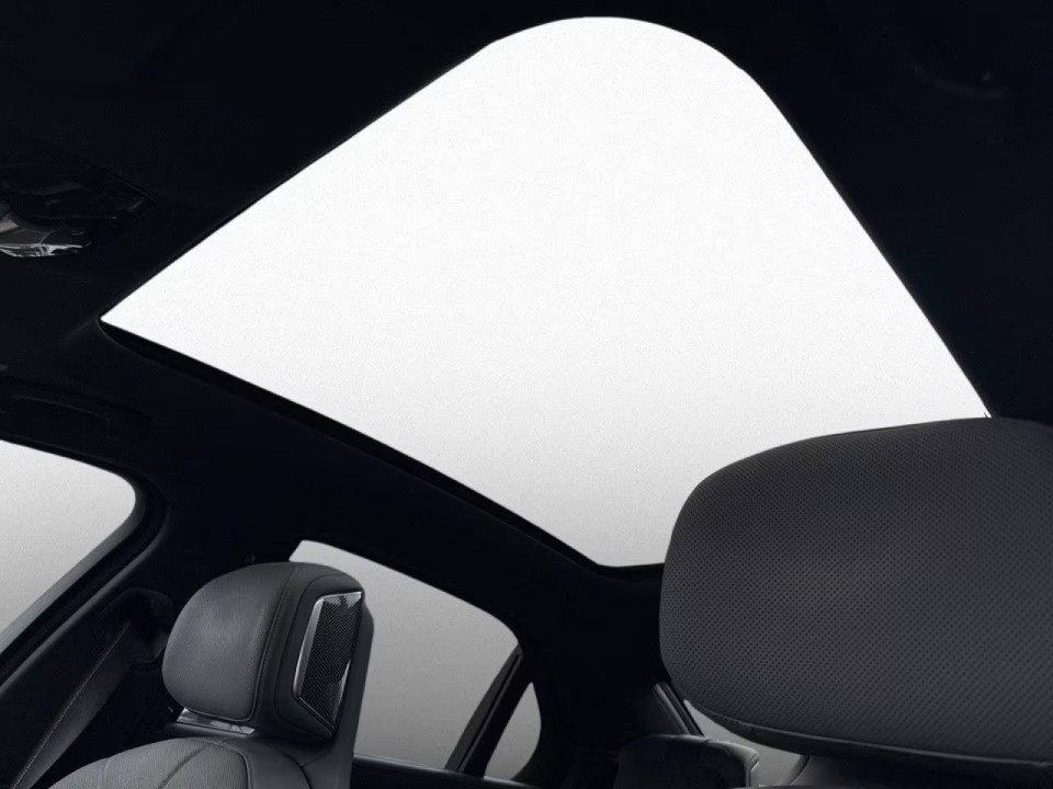 BMW Seria 7 xDrive750e M-Sport - foto 12