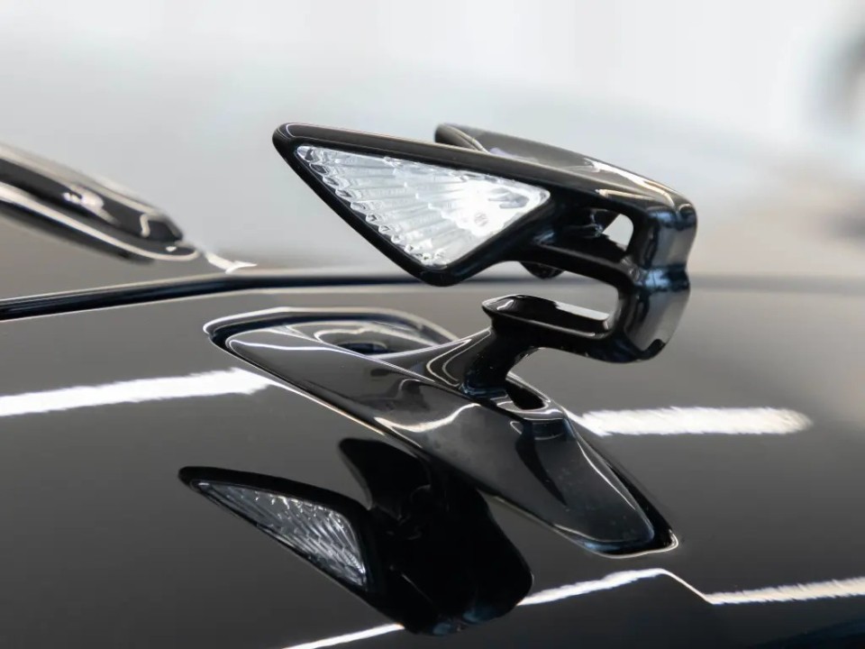 Bentley Flying Spur Speed V8 Hybrid - foto 34