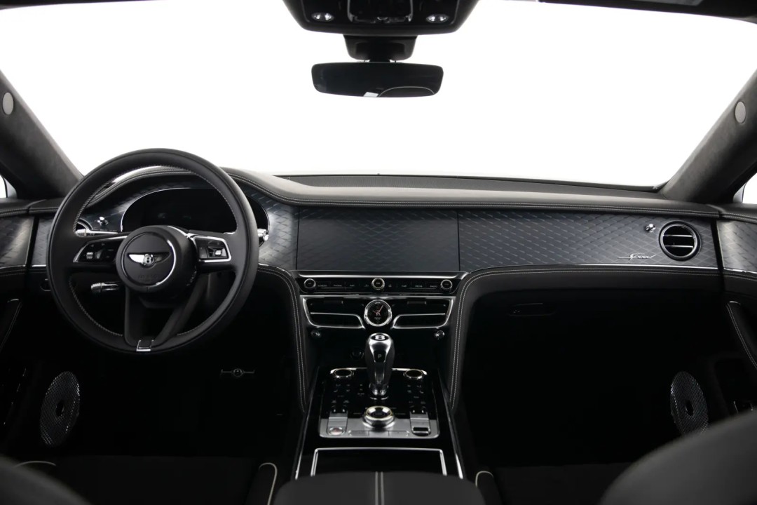 Bentley Flying Spur Speed V8 Hybrid - foto 12