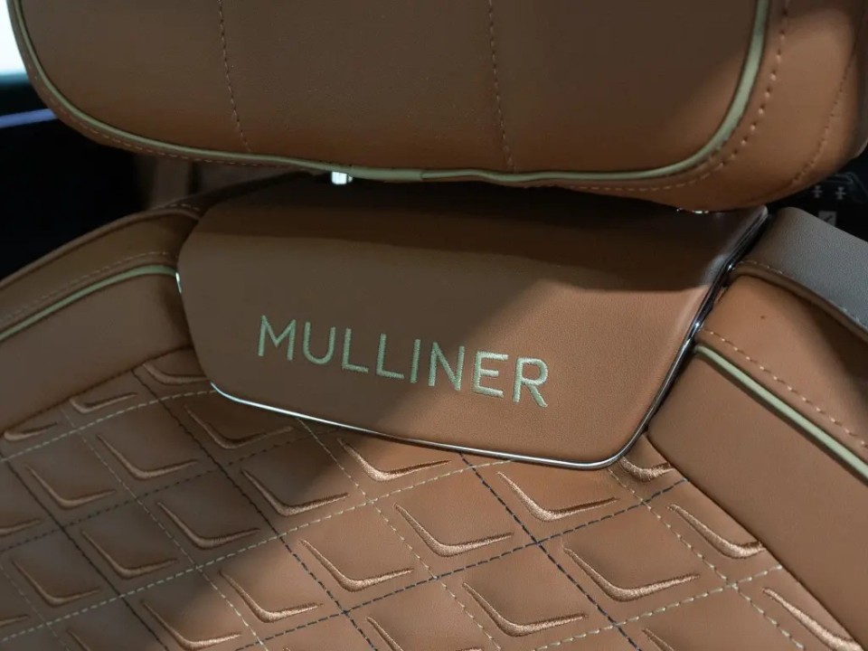 Bentley Flying Spur Mulliner V8 Hybrid - foto 15