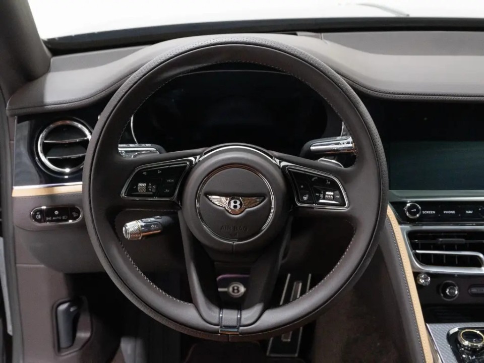 Bentley Flying Spur Mulliner V8 Hybrid - foto 6