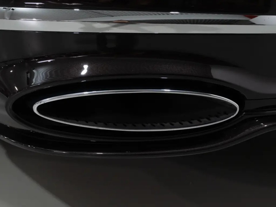 Bentley Flying Spur Mulliner V8 Hybrid - foto 26