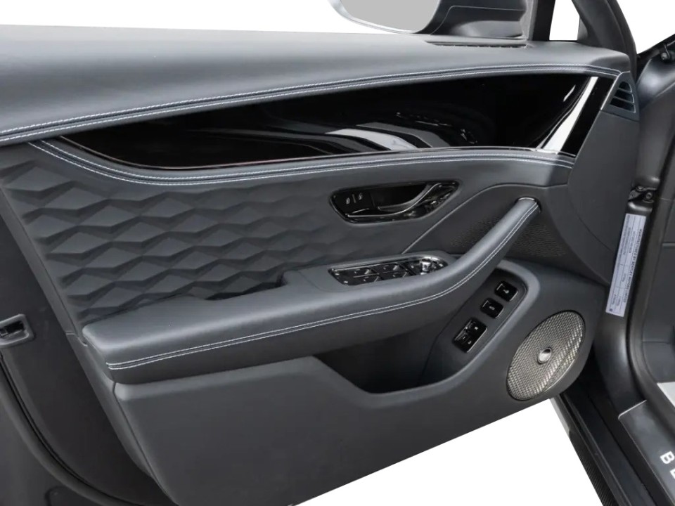 Bentley Flying Spur Speed First Edition V8 Hybrid - foto 22