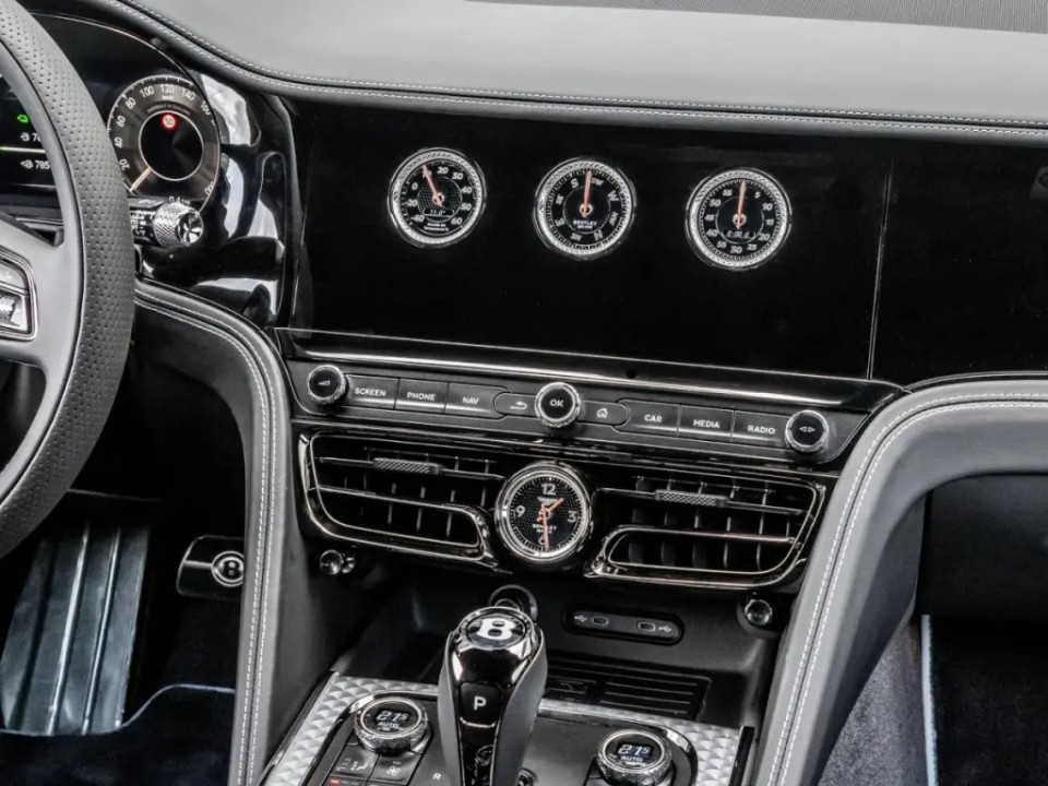 Bentley Flying Spur Speed First Edition V8 Hybrid - foto 18