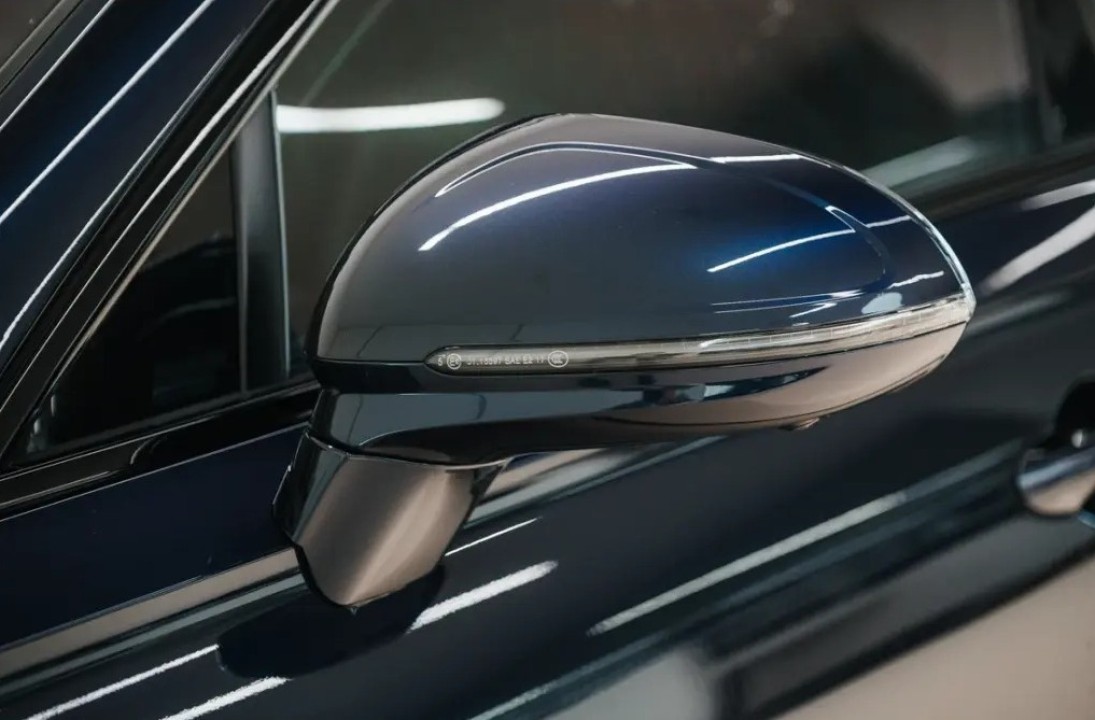 Bentley Flying Spur W12 Edition 12 - foto 35