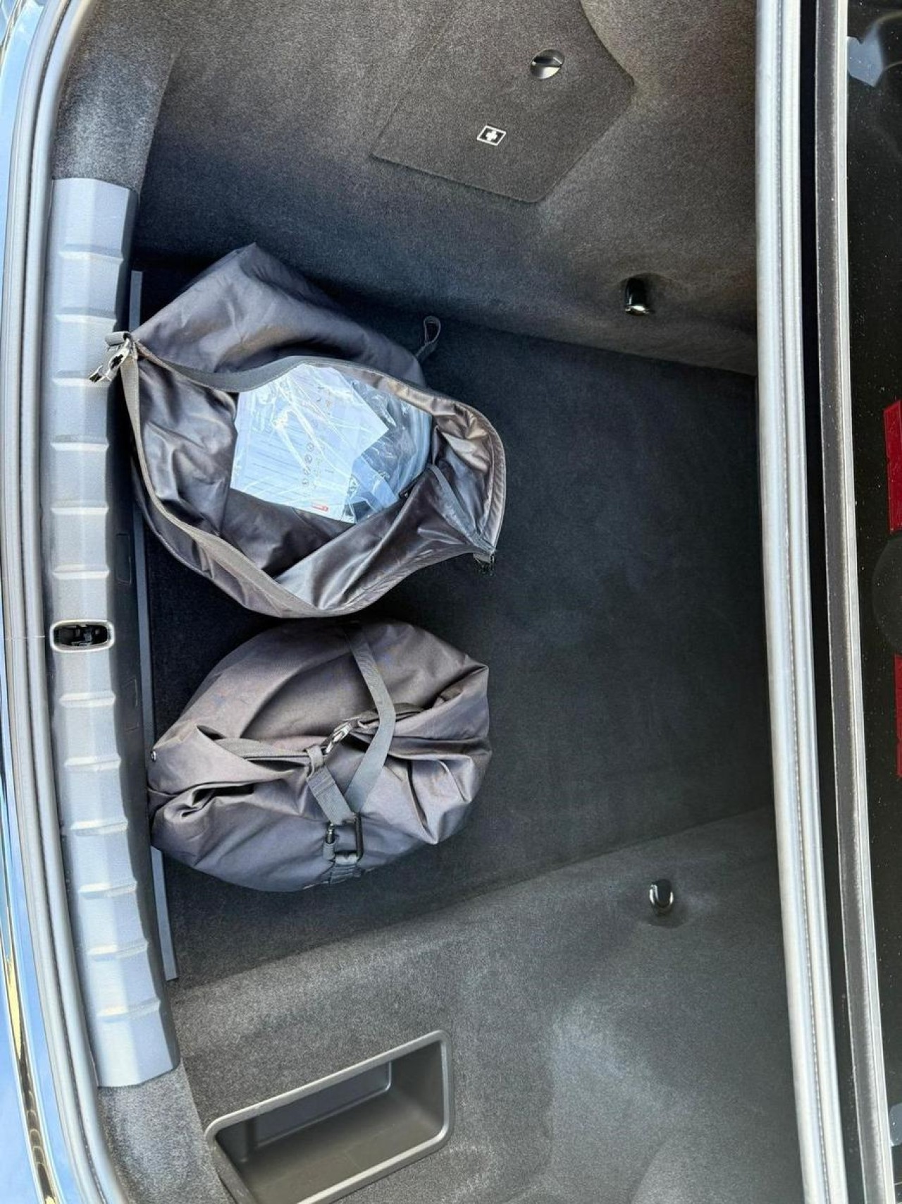 BMW Seria 7 750e xDrive M-Sport - foto 27