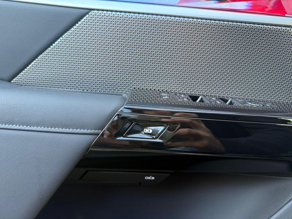 BMW Seria 7 750e xDrive M-Sport - foto 20