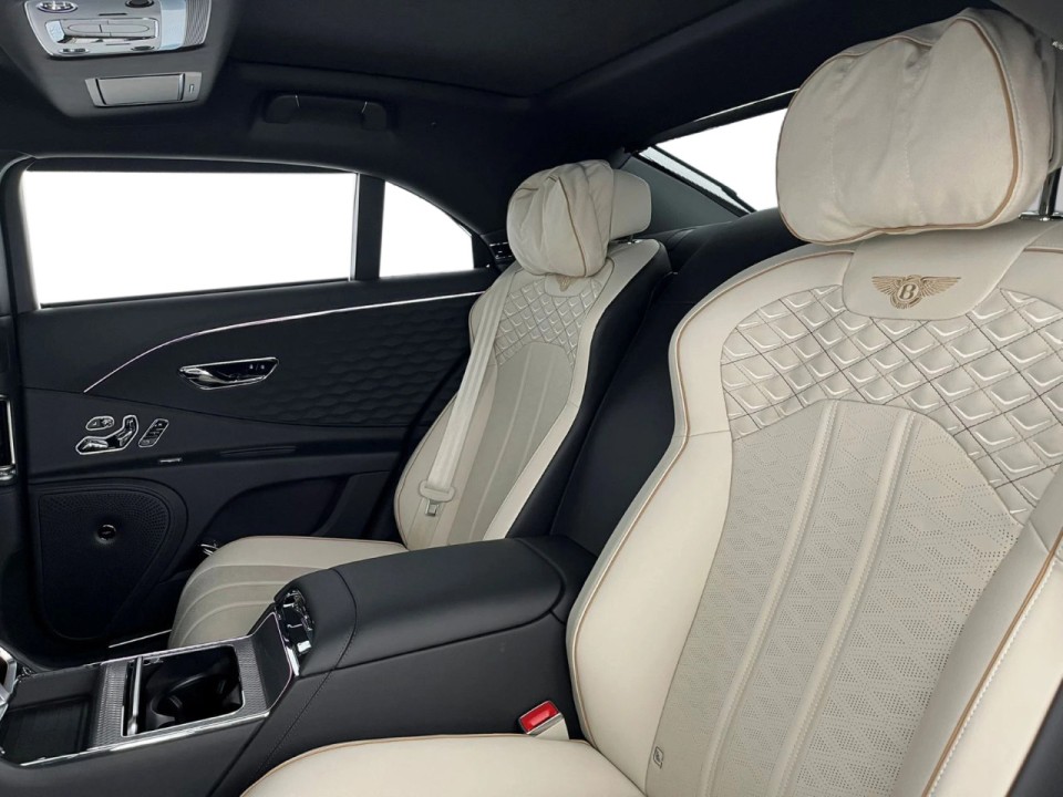 Bentley Flying Spur Mulliner V8 Hybrid (5)