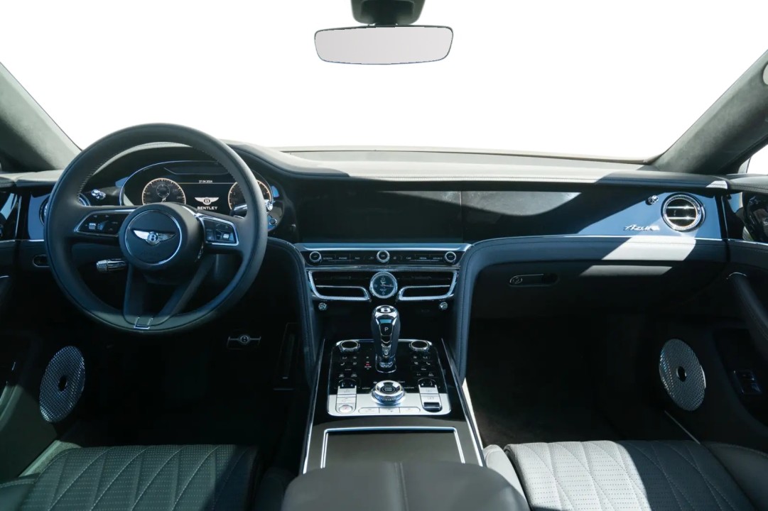 Bentley Flying Spur Azure V8 - foto 14
