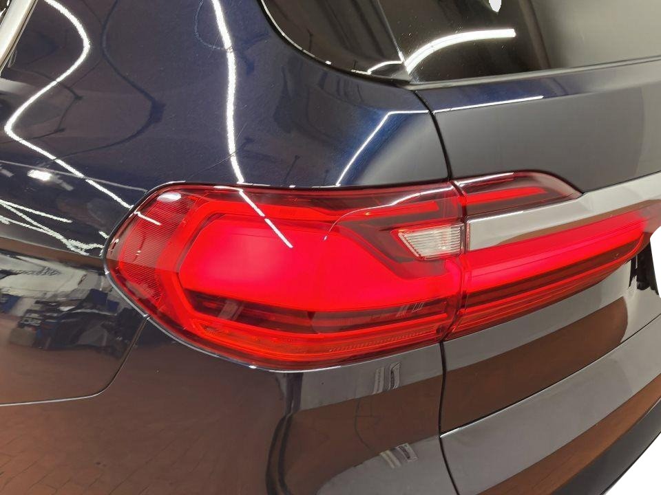 BMW X7 xDrive40d M-Sport - foto 17