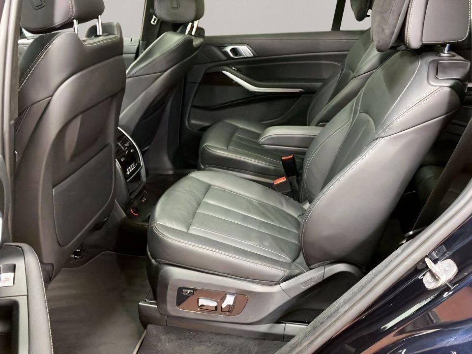 BMW X7 xDrive40d M-Sport - foto 13