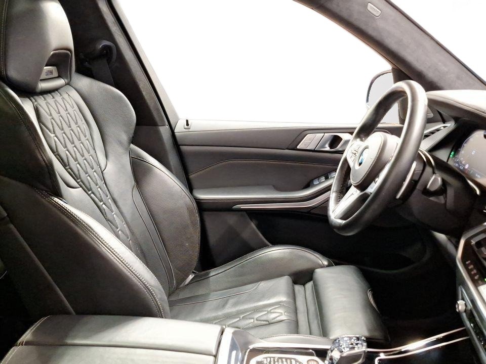 BMW X7 M50i - foto 7