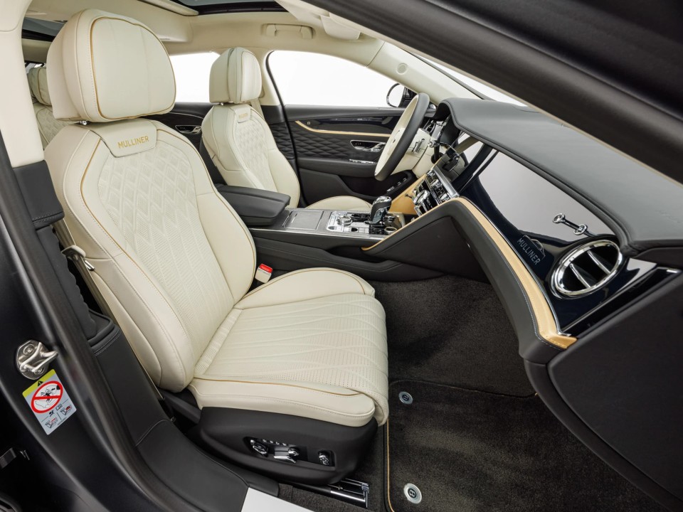 Bentley Flying Spur Mulliner V6 Hybrid - foto 12