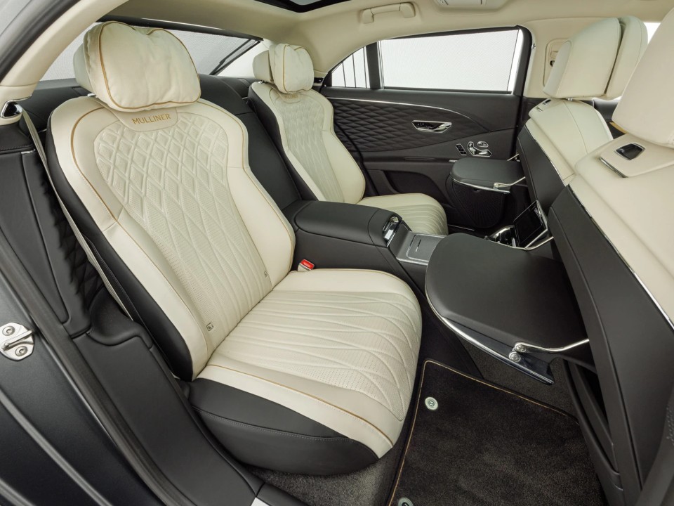 Bentley Flying Spur Mulliner V6 Hybrid - foto 11