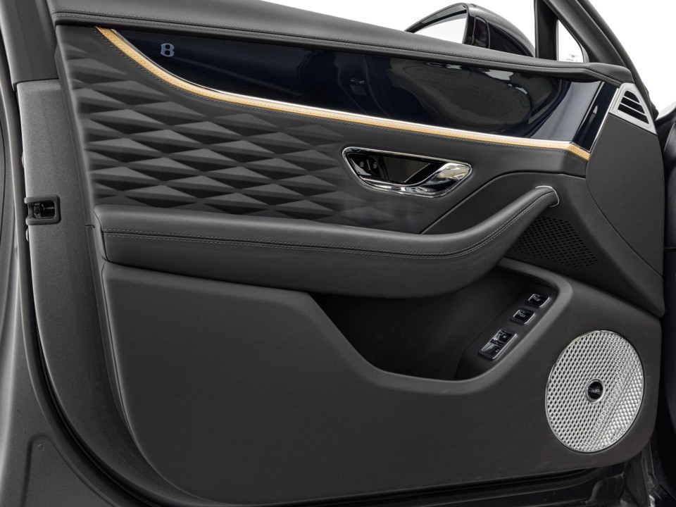 Bentley Flying Spur Mulliner V6 Hybrid - foto 26