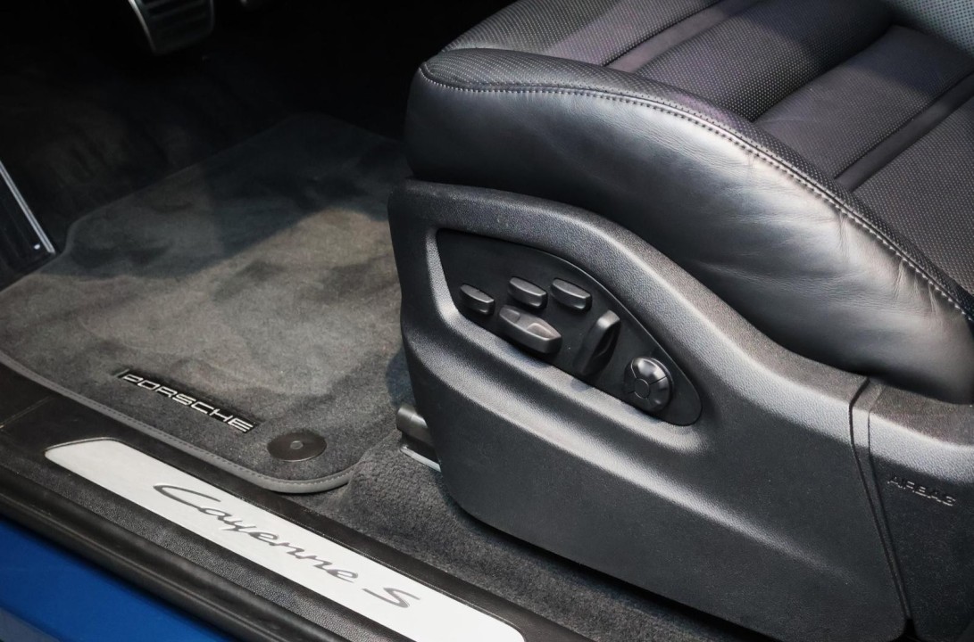 Porsche Cayenne Coupe S - foto 20