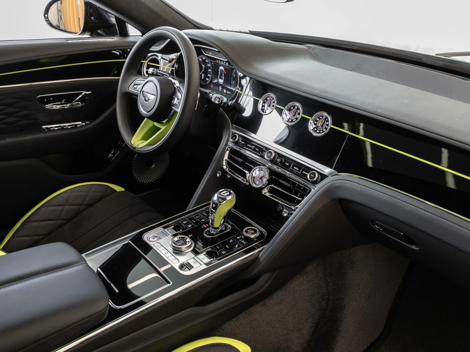 Bentley Flying Spur S V8 - foto 6