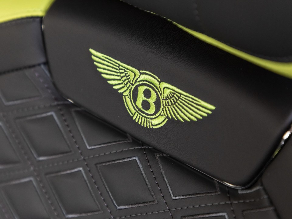 Bentley Flying Spur S V8 - foto 15