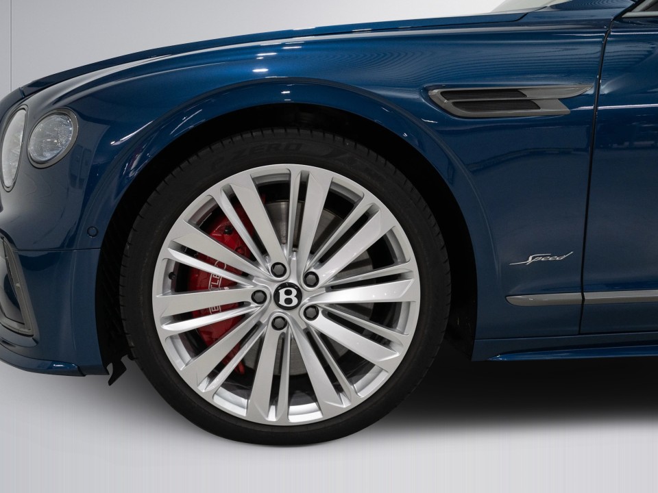 Bentley Flying Spur Speed V8 Hybrid - foto 28