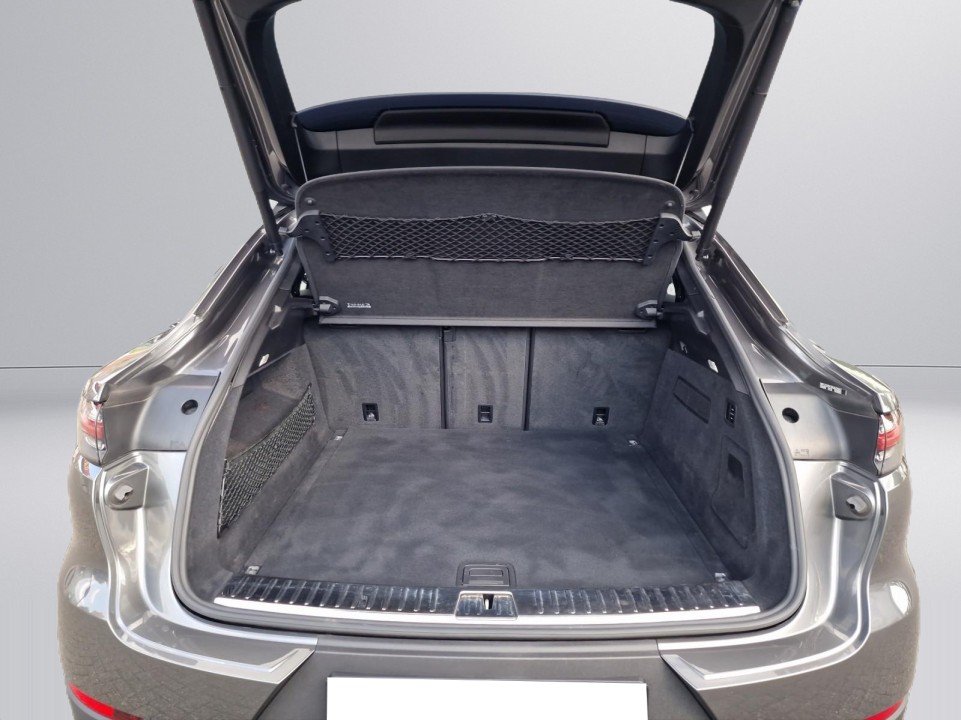 Porsche Cayenne Coupe - foto 18
