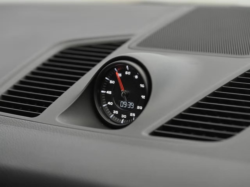 Porsche Cayenne Coupe - foto 16