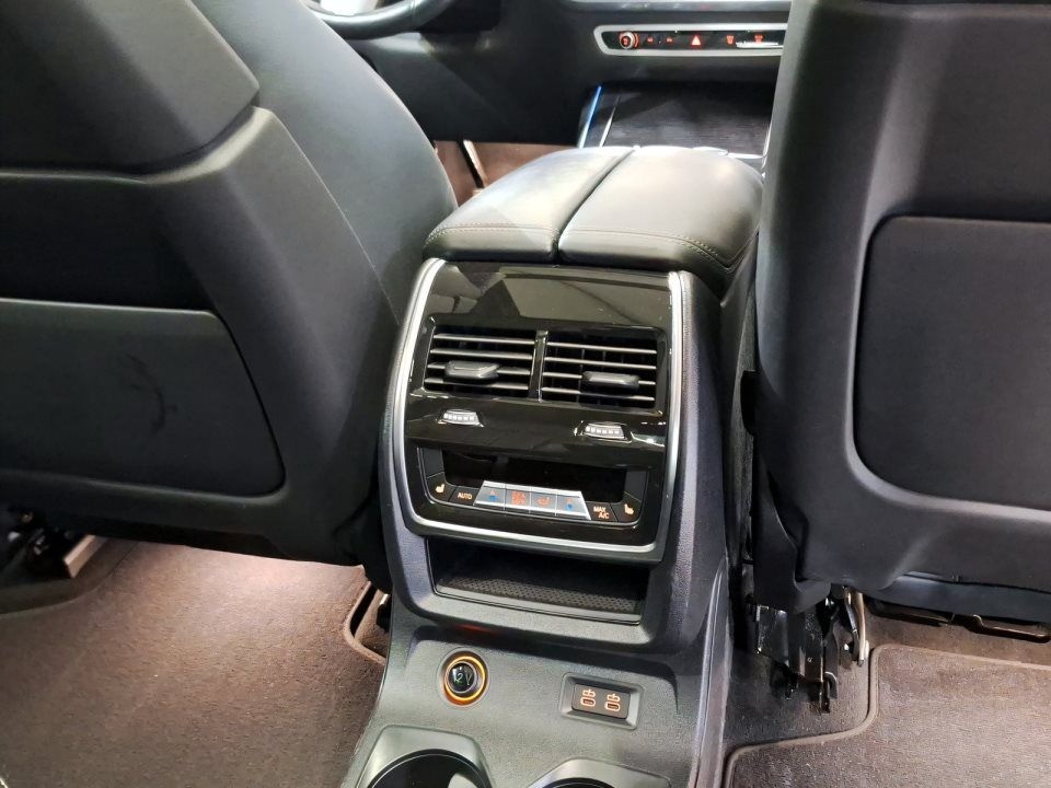 BMW X7 xDrive40i M-Sport - foto 11