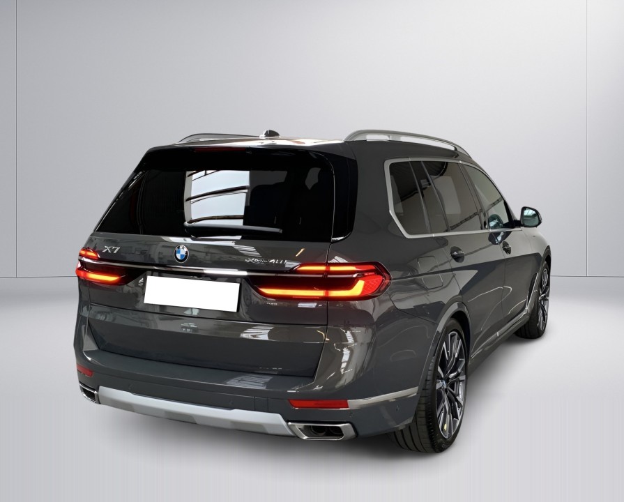 BMW X7 xDrive40i M-Sport (4)