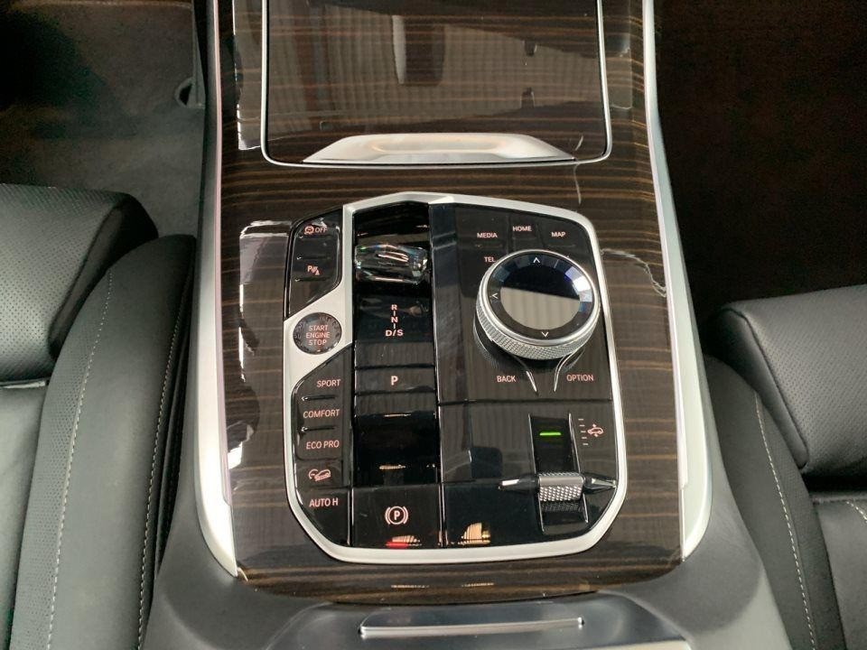 BMW X7 xDrive40i M-Sport - foto 9