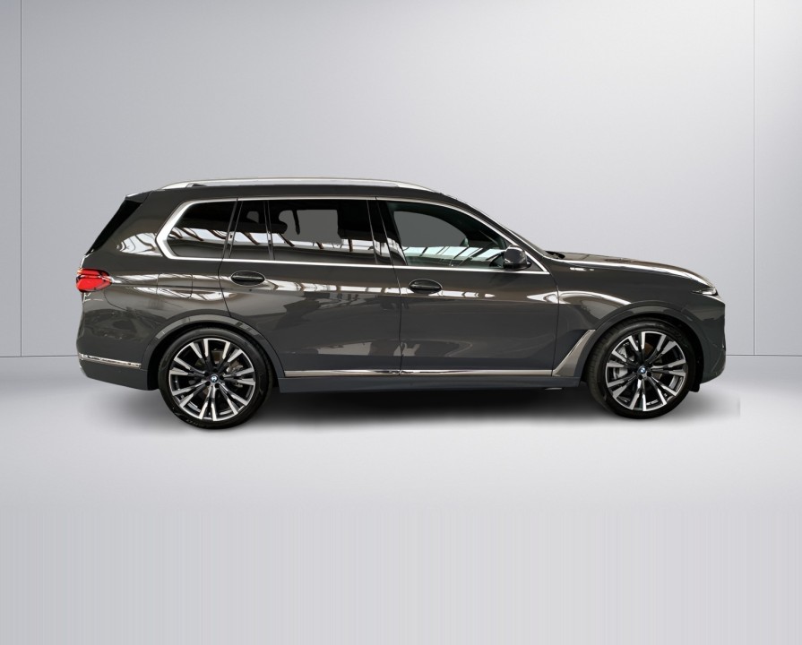 BMW X7 xDrive40i M-Sport (3)