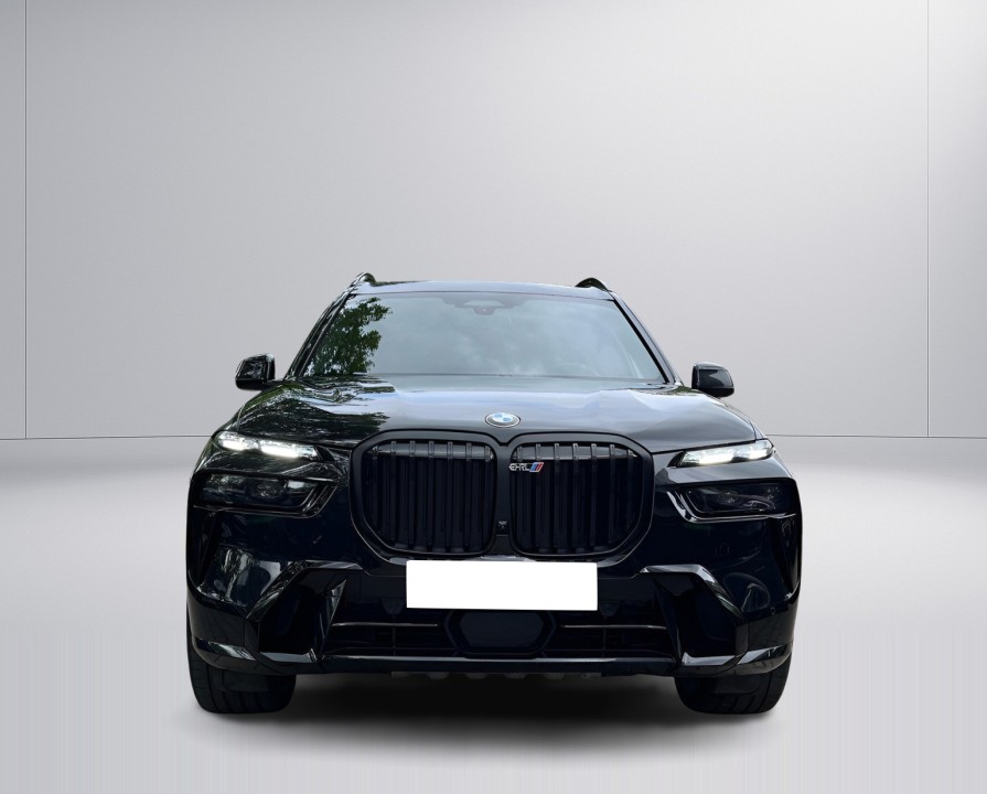 BMW X7 xDrive40d M-Sport (2)