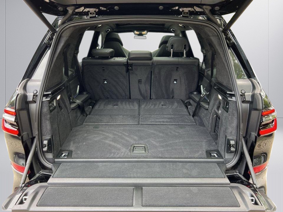 BMW X7 xDrive40d M-Sport - foto 11