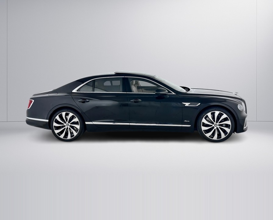 Bentley Flying Spur Azure V8 Hybrid (4)
