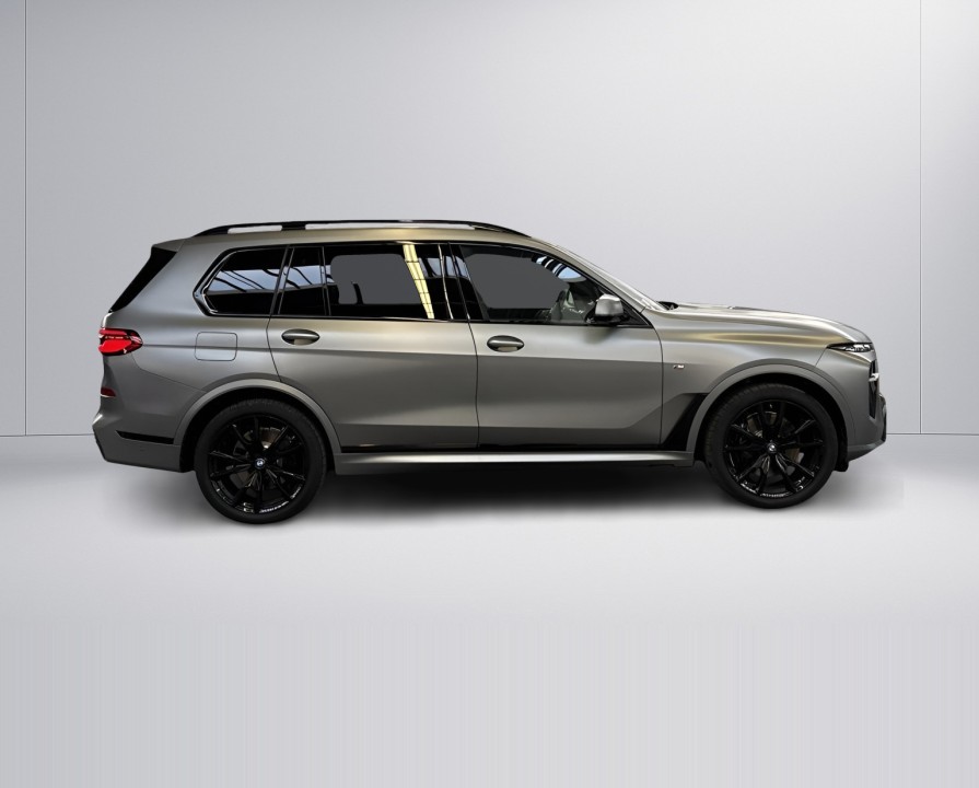 BMW X7 xDrive40d M-Sport (3)