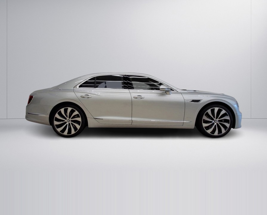 Bentley Flying Spur V8 Azure (3)