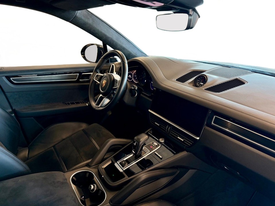 Porsche Cayenne Coupe GTS - foto 11