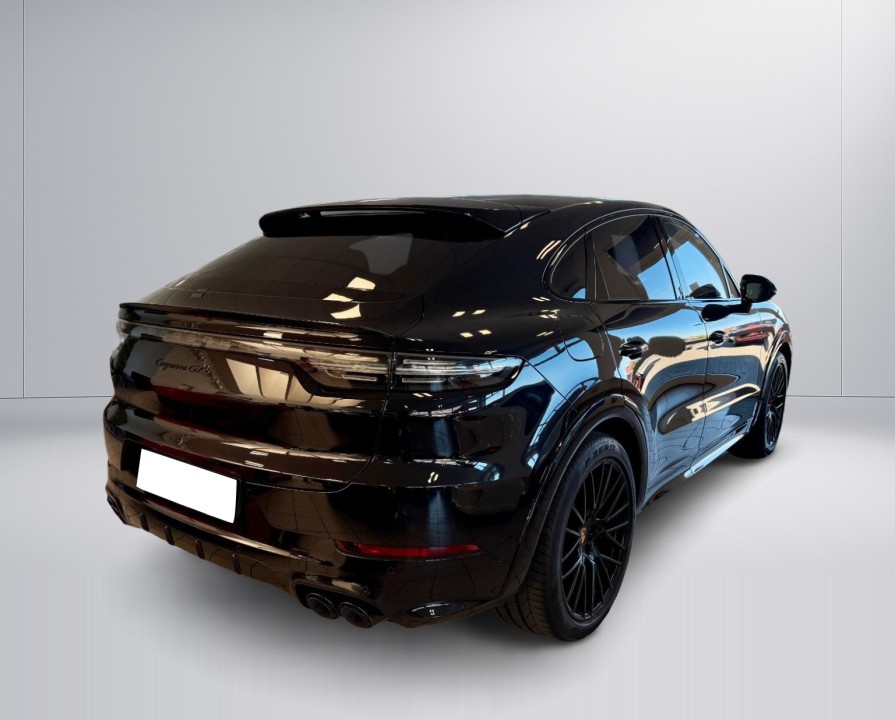 Porsche Cayenne Coupe GTS (5)