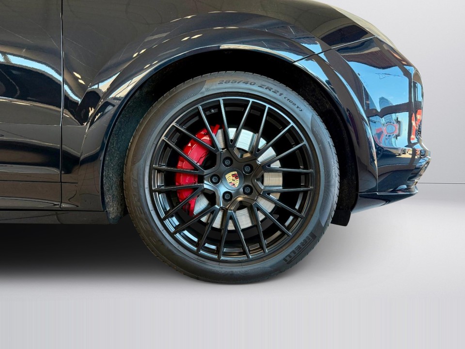 Porsche Cayenne Coupe GTS - foto 20