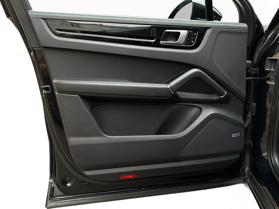 Porsche Cayenne Coupe S - foto 37