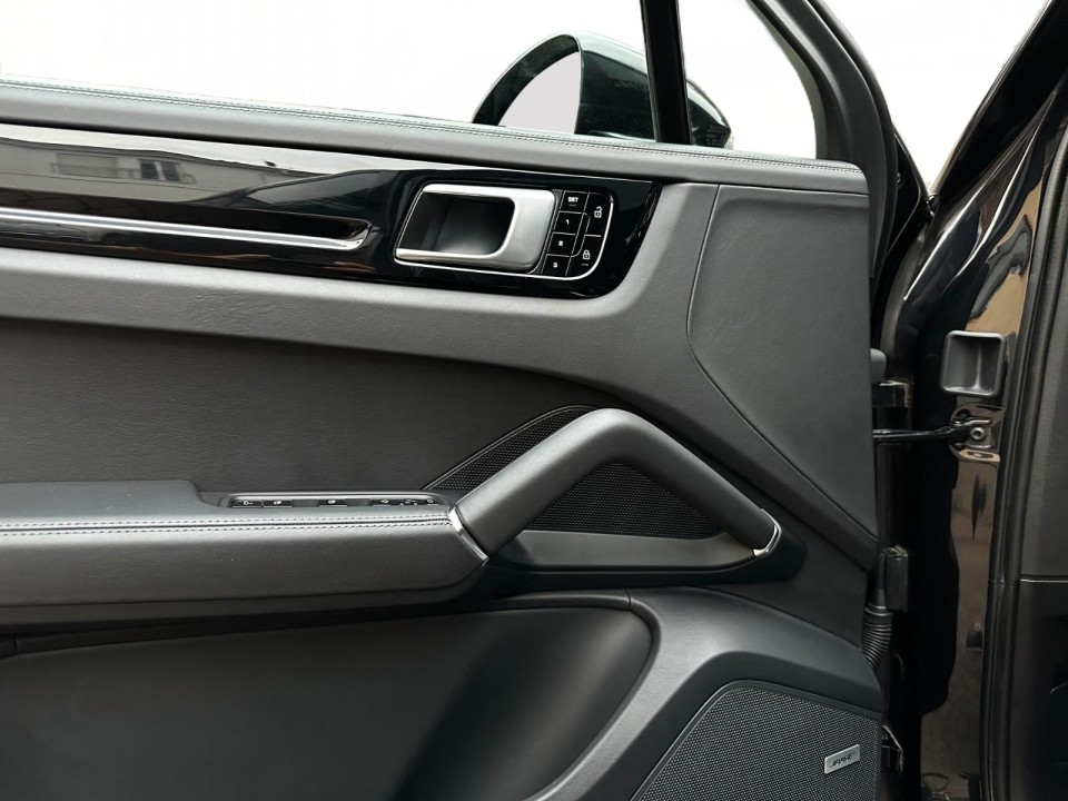 Porsche Cayenne Coupe S - foto 38