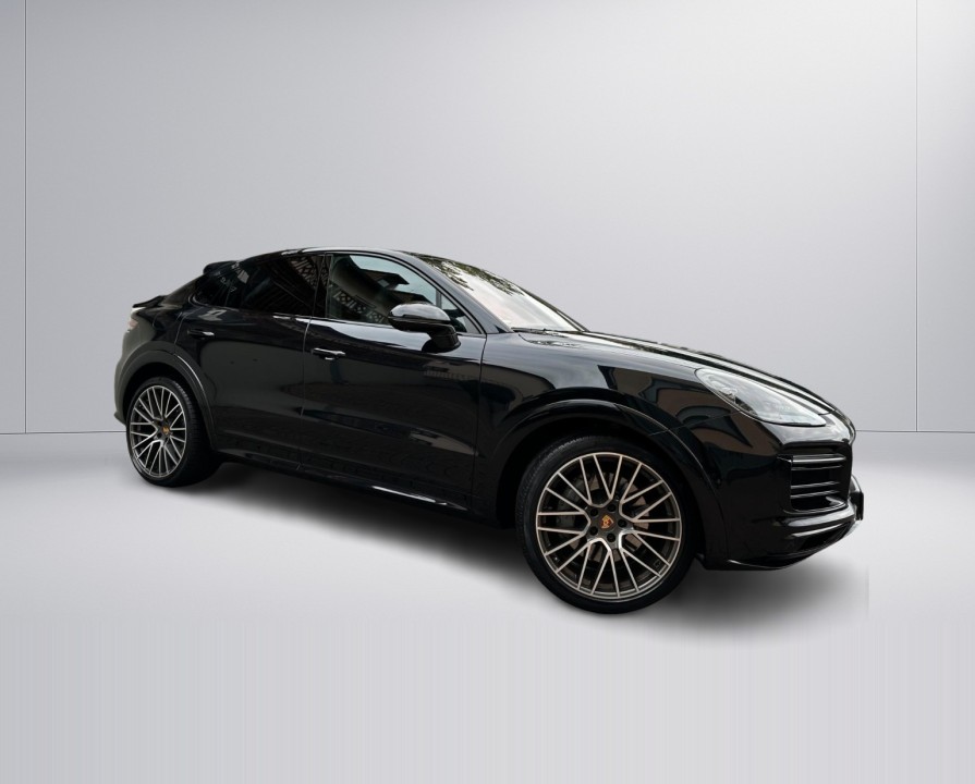 Porsche Cayenne Coupe S (2)