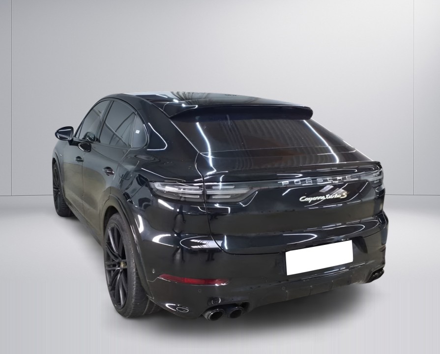 Porsche Cayenne Coupe Turbo S E-Hybrid (2)