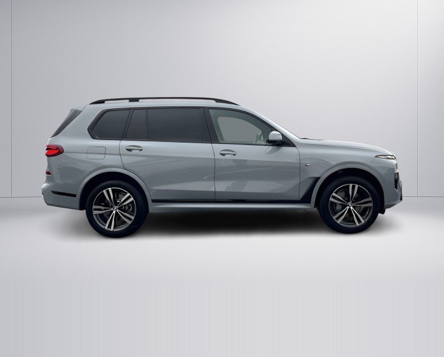 BMW X7 xDrive40i M-Sport (3)