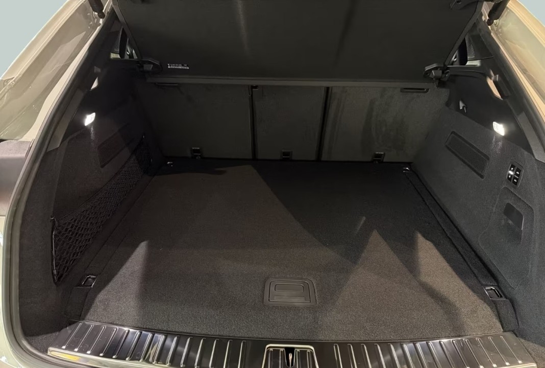 Porsche Cayenne Coupe E-Hybrid - foto 29