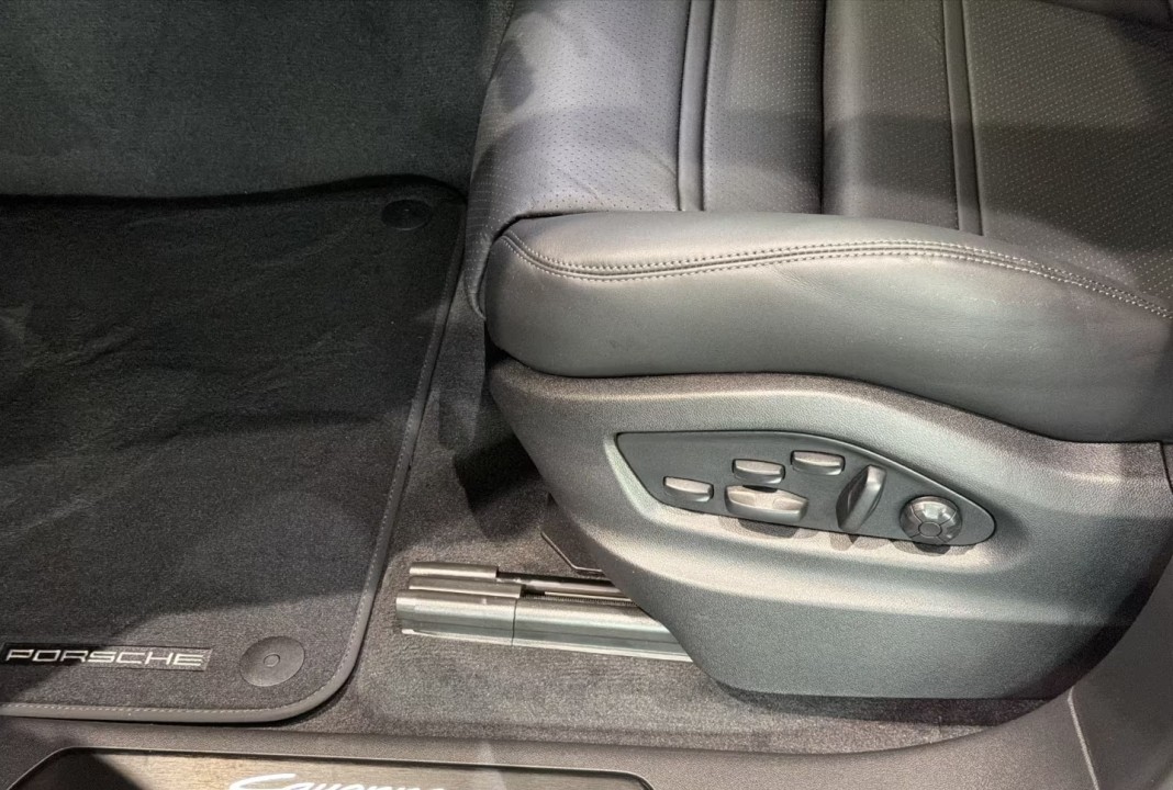 Porsche Cayenne Coupe E-Hybrid - foto 25