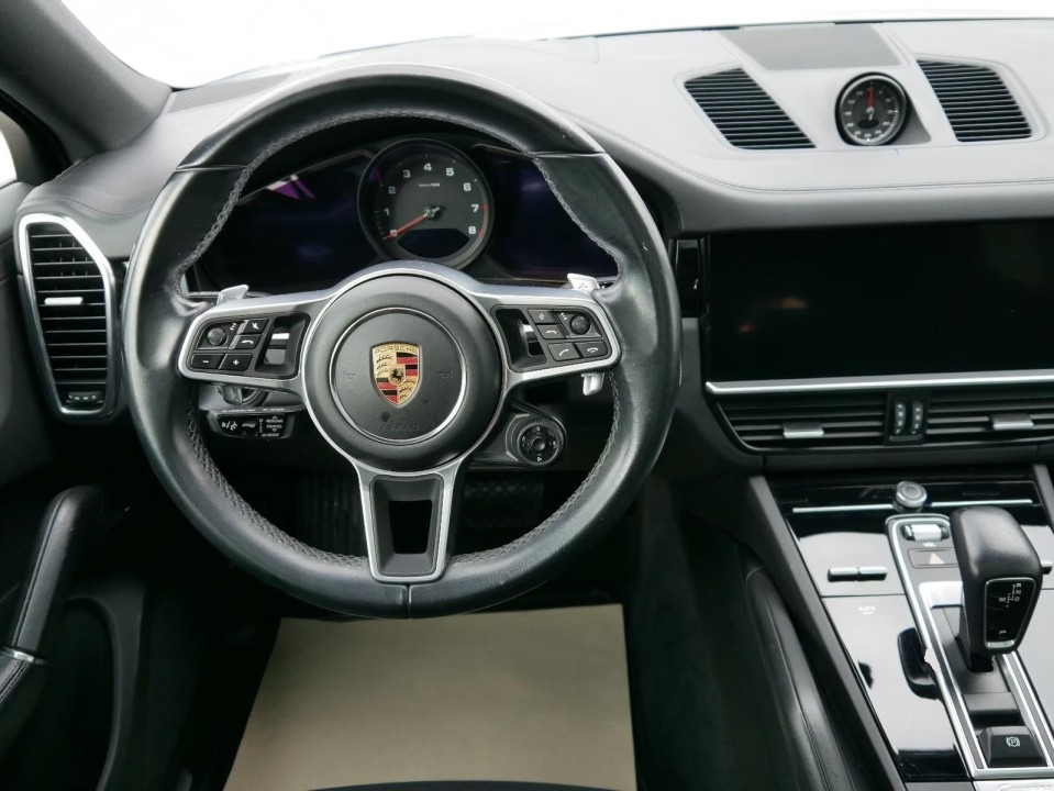 Porsche Cayenne Coupe (5)