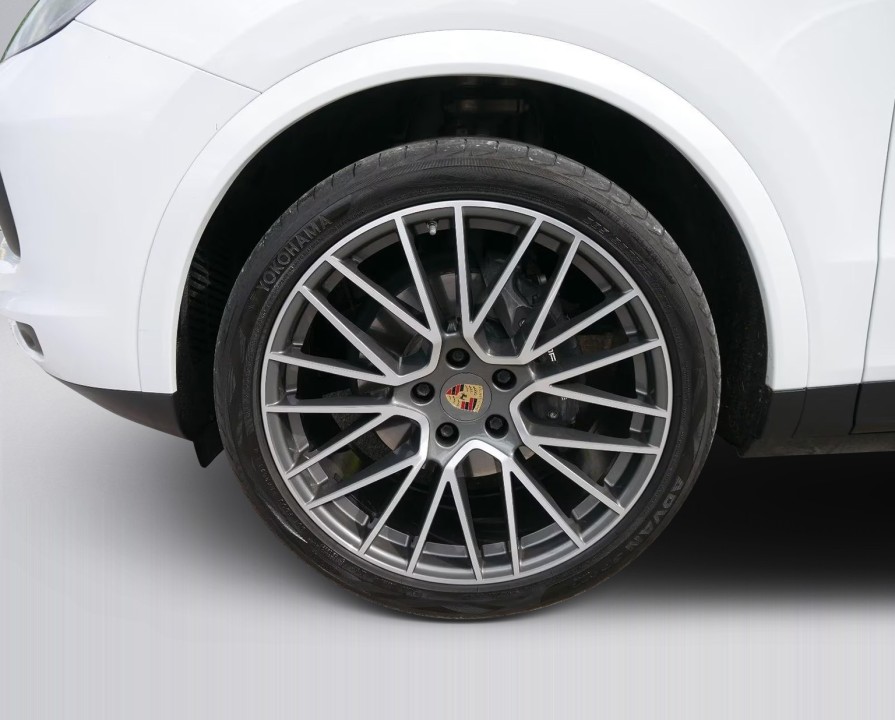 Porsche Cayenne Coupe - foto 15